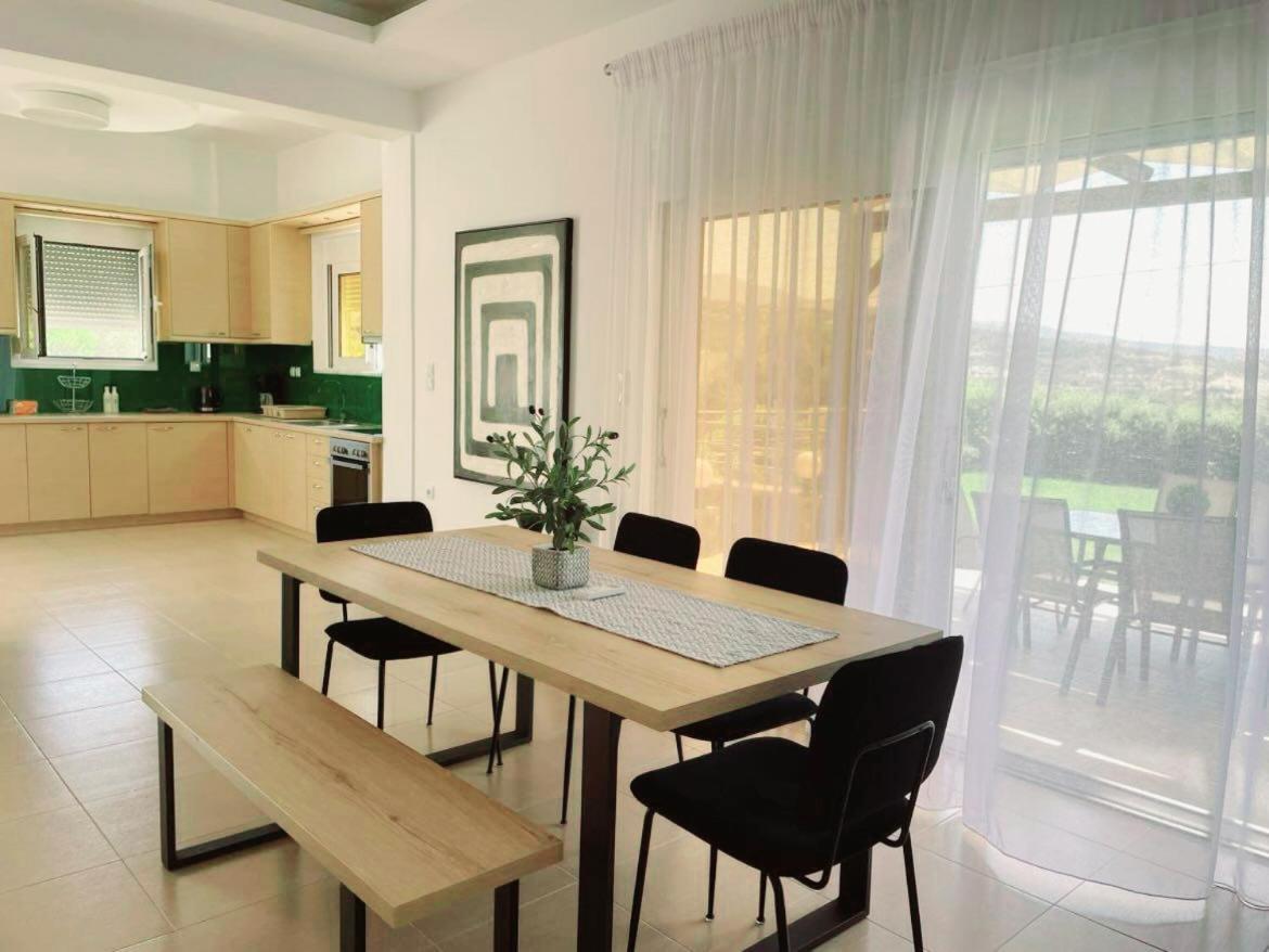 Villa Emily Rethymno Adelianos Kampos Habitación foto